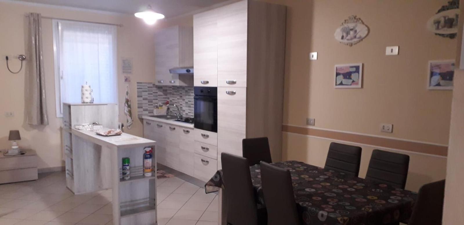 Casa Vacanze Iris, Appartamento Turistico 라벤나 외부 사진